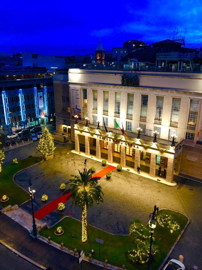 Downtown Luxury B&B - Termini Train Station Рим Экстерьер фото