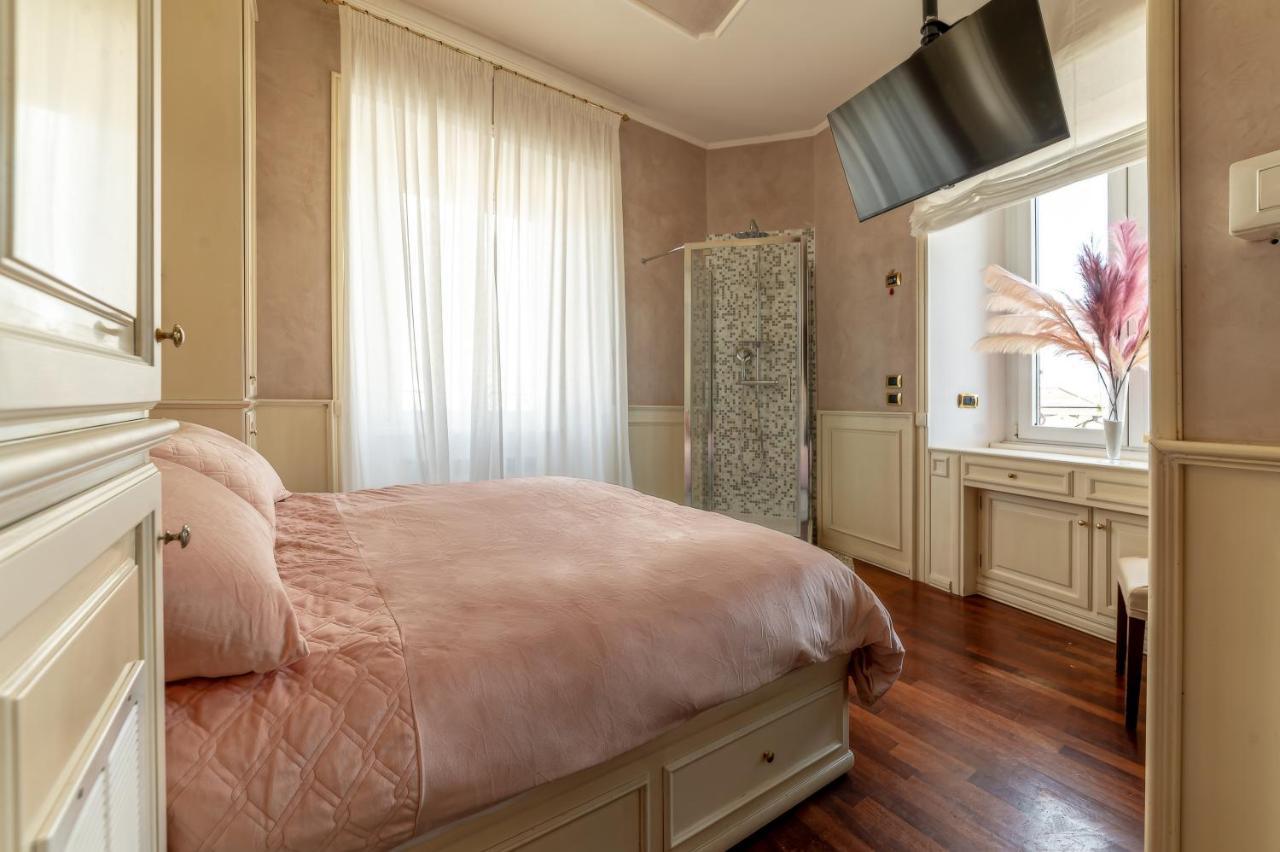 Downtown Luxury B&B - Termini Train Station Рим Экстерьер фото