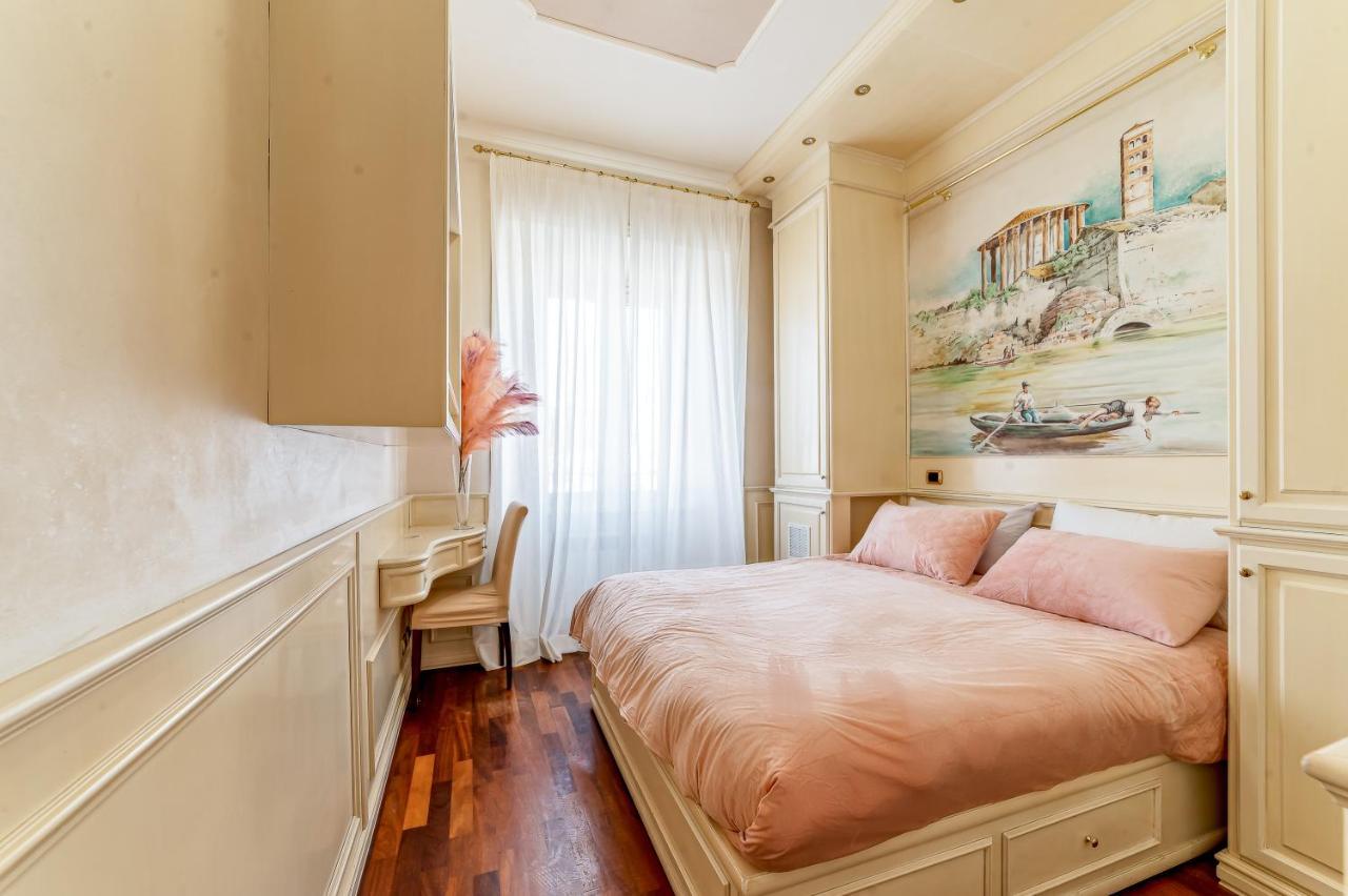 Downtown Luxury B&B - Termini Train Station Рим Экстерьер фото